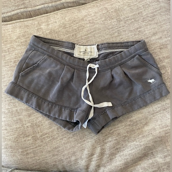 Abercrombie & Fitch Shorts Abercrombie And Fitch Womens Gray